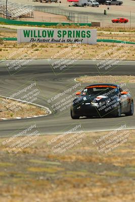 media/May-31-2025-CalClub SCCA (Sat) [[2c1a04e1ee]]/Qualifying/Group 6/Turn 4/